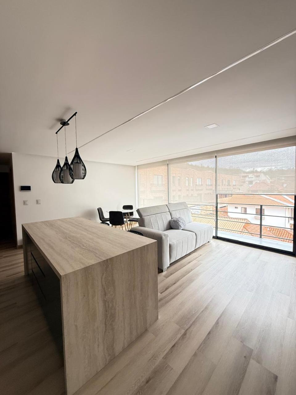 Impresionante Suite Doble A Estrenar En Cuenca Esterno foto